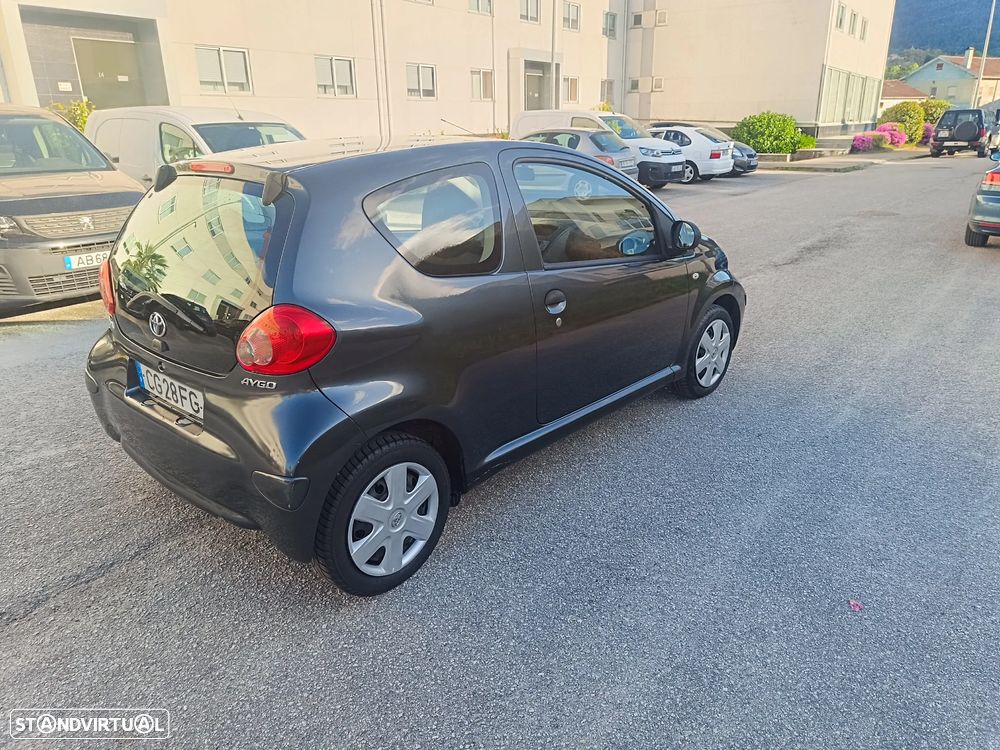 Toyota Aygo City - 16