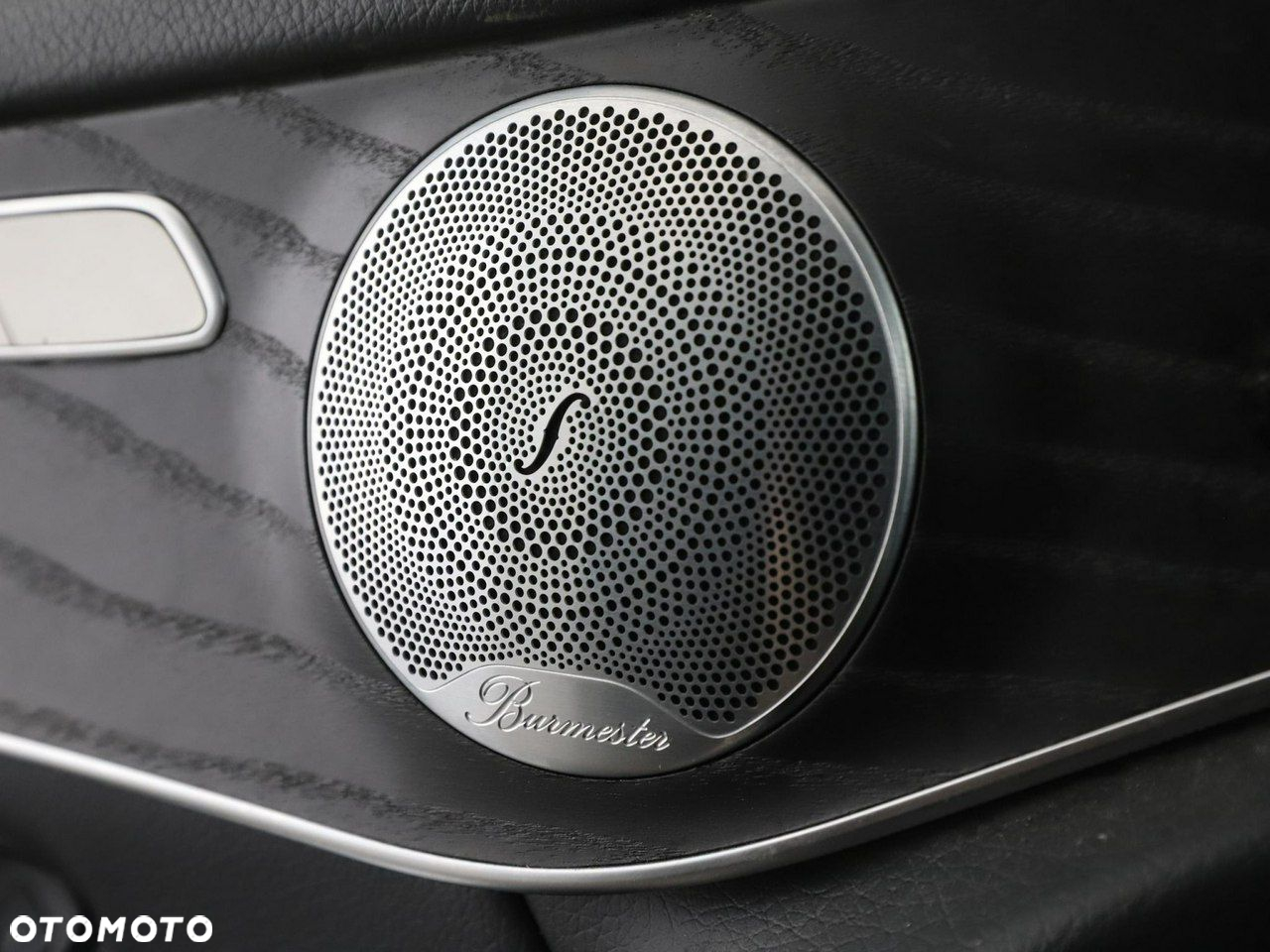 Mercedes-Benz GLC 300 4Matic 9G-TRONIC AMG Line - 40