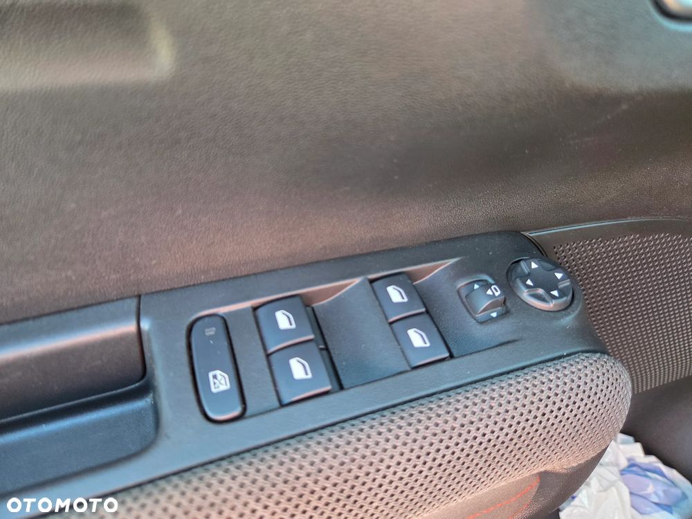 Citroën C3 Aircross 1.2 PureTech Shine S&S - 24