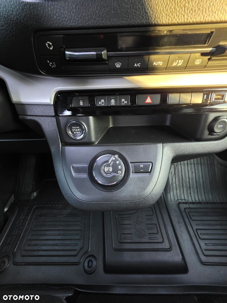 Toyota Proace Verso 2.0 D4-D Long VIP - 15