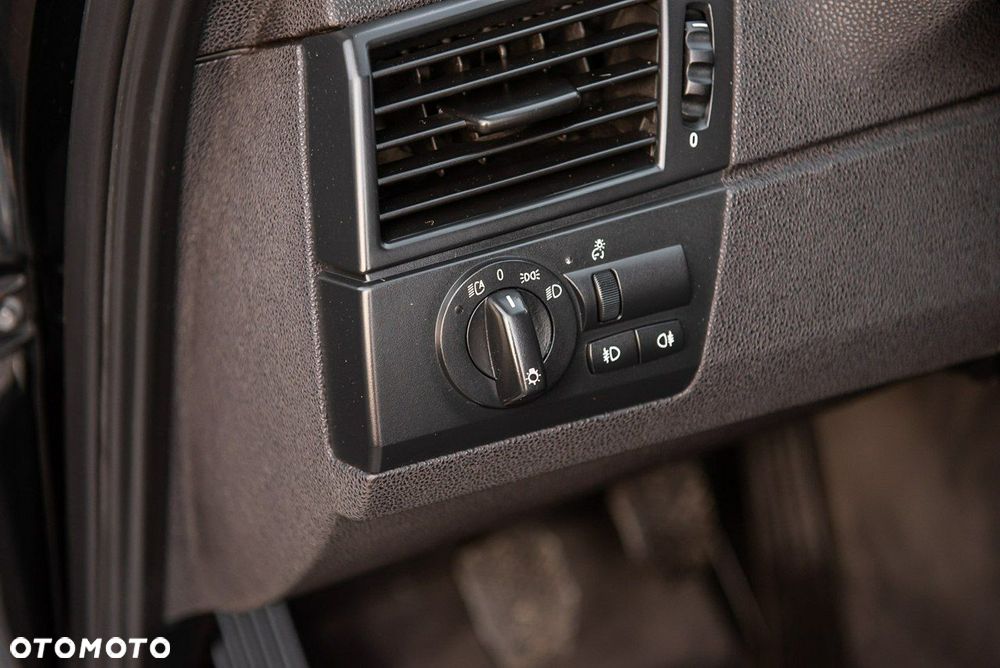 BMW X3 2.0d - 23