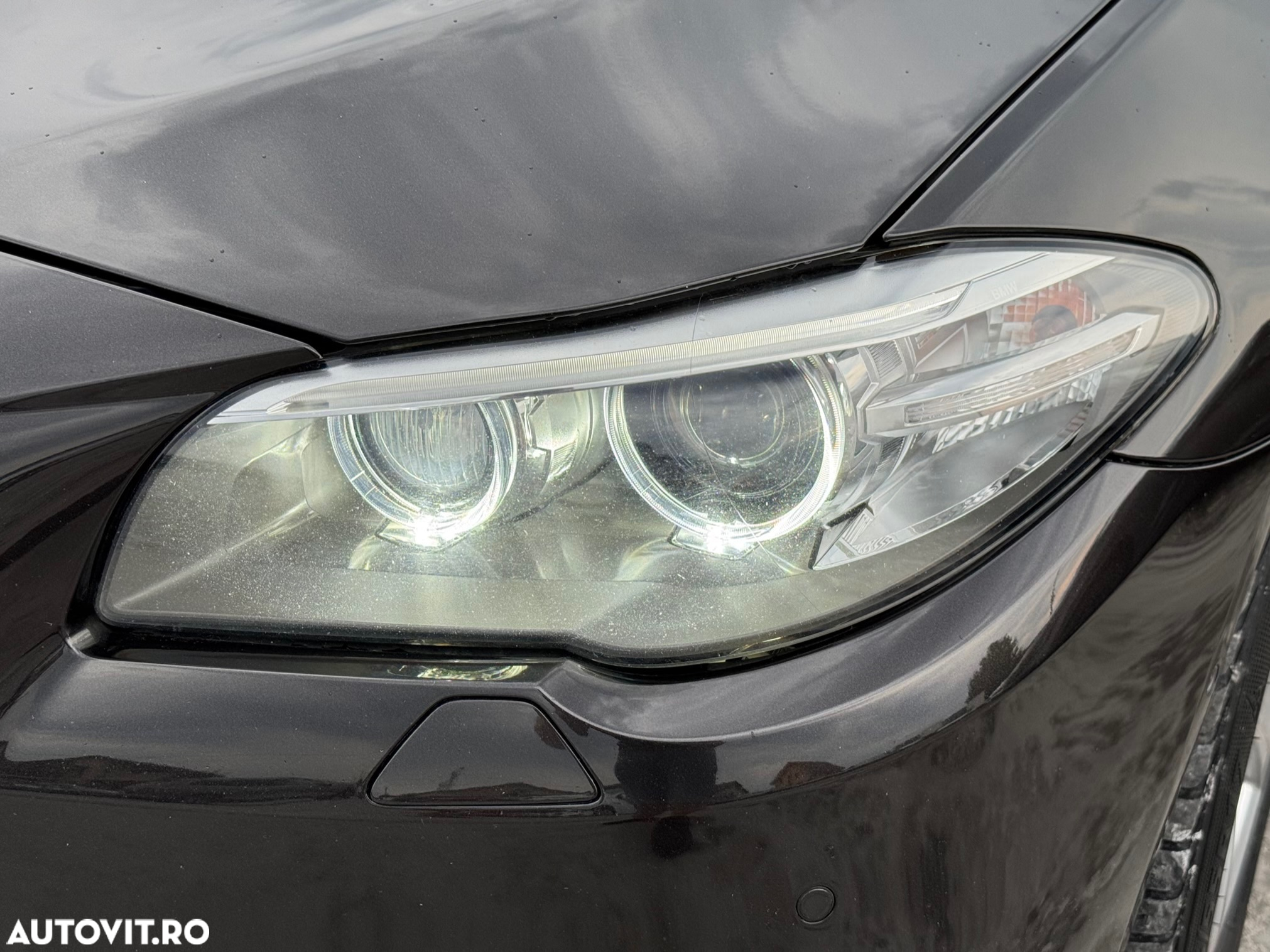 BMW Seria 5 525d xDrive Touring Aut. Luxury Line - 36