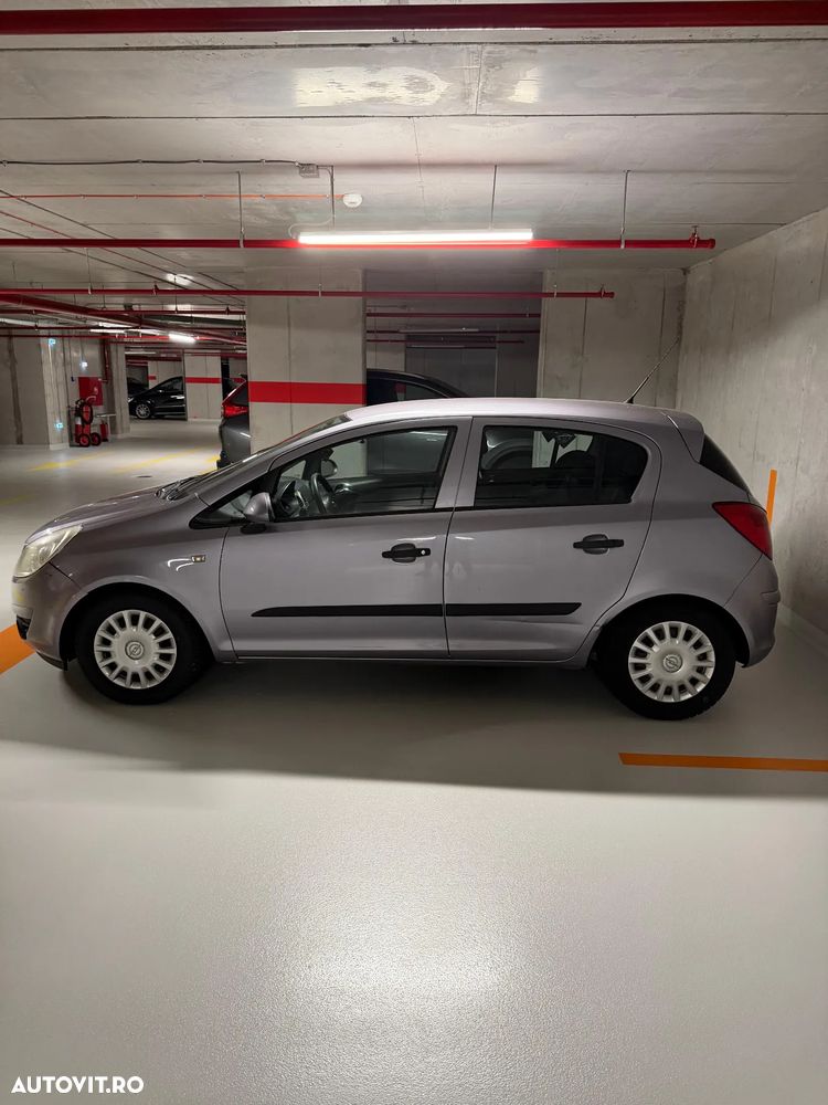 Opel Corsa 1.2i Cosmo - 3