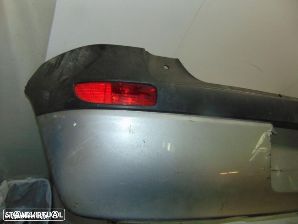Opel Corsa C pára-choques - 3