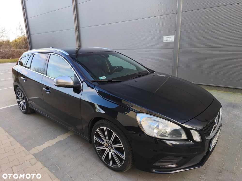 Volvo V60 D3 R-Design Kinetic - 2