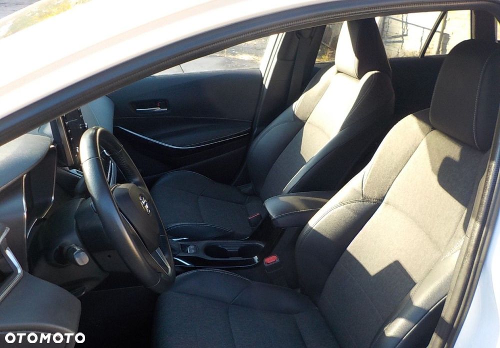 Toyota Corolla - 20