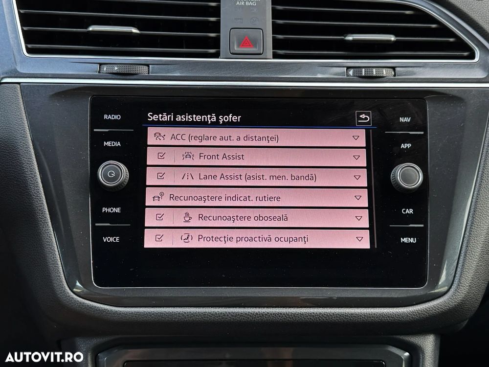 Volkswagen Tiguan 2.0 TDI SCR 4Motion DSG Highline - 16