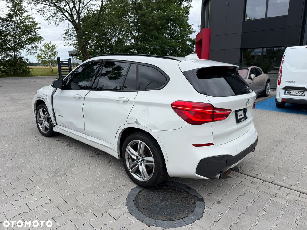 BMW X1 - 10