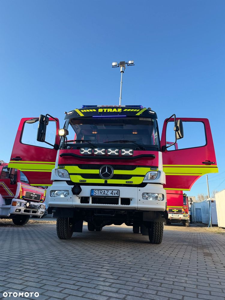 Mercedes-Benz Mercedes Atego GBA Wóz Strażacki 3t wody, Wysokie prześwity, Maszt oświetleniowy - 13