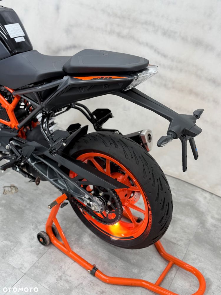 KTM Duke 125 - 5