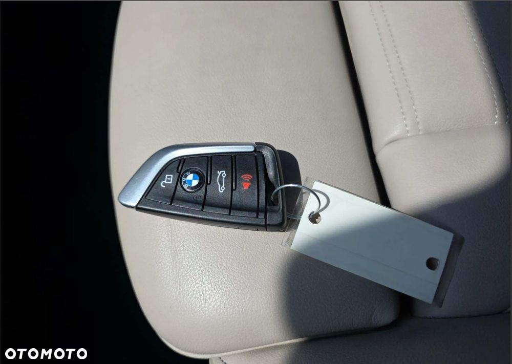 BMW X3 xDrive30i Advantage sport - 19