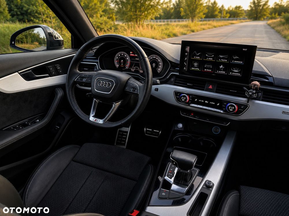 Audi A4 Limousine 45 TFSI mHEV Quattro Black Edition S tronic - 17