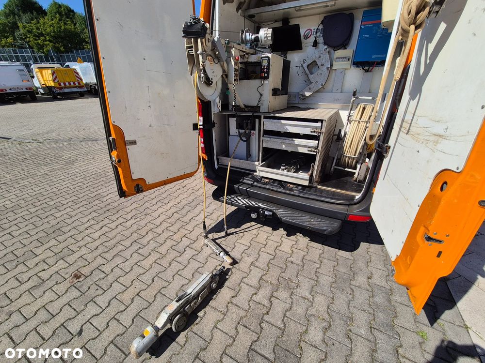 Mercedes-Benz Sprinter 518 CDi / INSPEKCJA KANAŁÓW / 3 KAMERY / SOCJALNE POMIESZCZENIE / W PEŁNI SPRAWNY / DO KANALIZACJI / ASENIZACYJNY / EURO 4 - 40