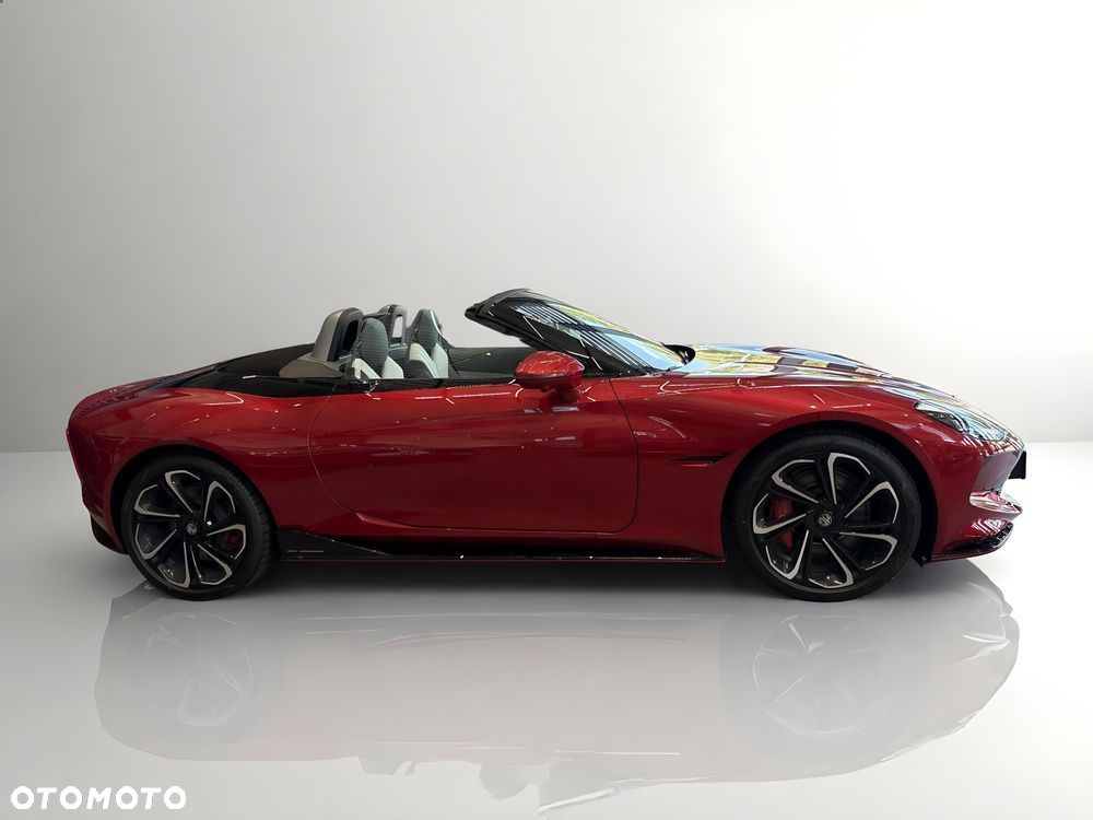 MG Cyberster 77kWh AWD Czarny Dach - 5
