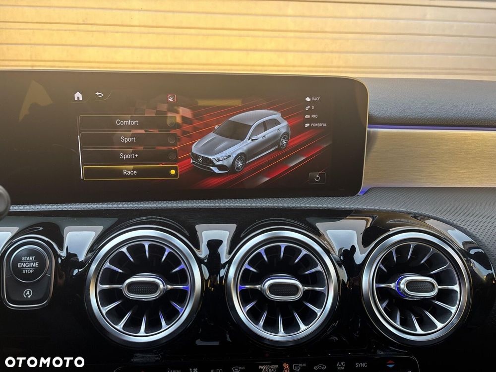 Mercedes-Benz Klasa A 45 S AMG 4-Matic 8G-DCT - 27