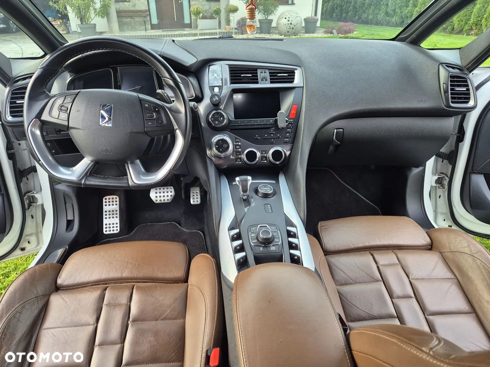 Citroën DS5 2.0 HDi Hybrid4 SoChic MCP - 12