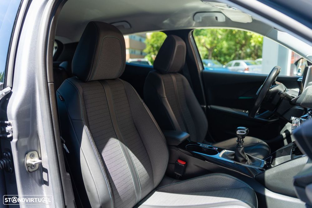 Peugeot 2008 1.2 PureTech Allure - 27