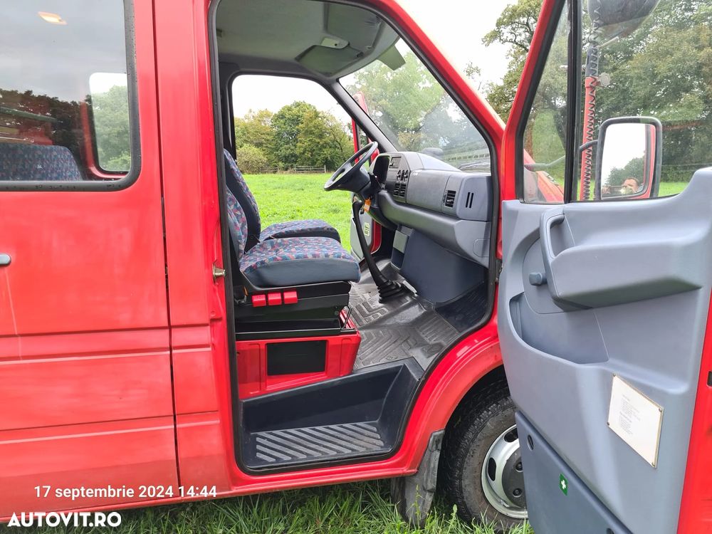 Mercedes-Benz Sprinter - 10