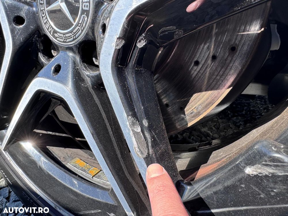 Mercedes-Benz CLA - 38