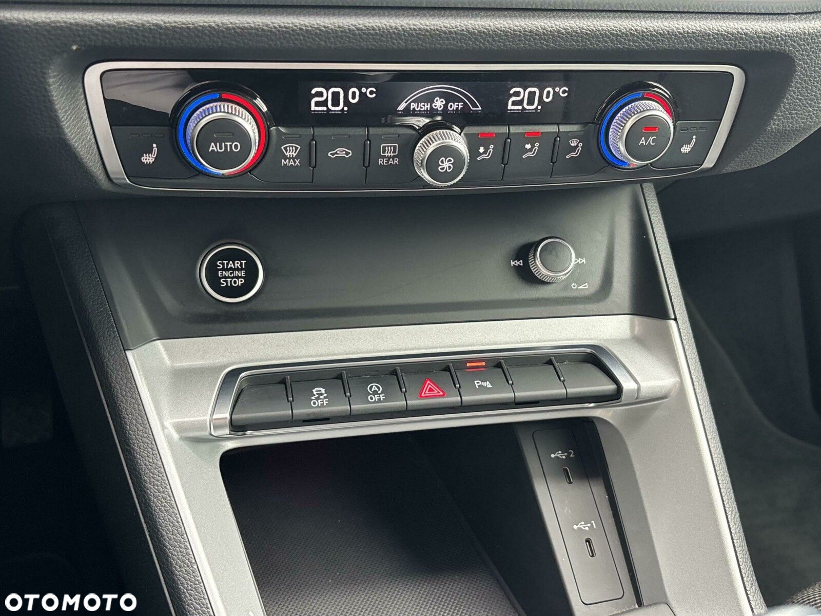 Audi Q3 - 18