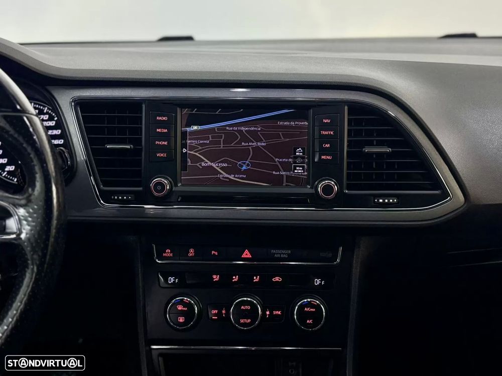 SEAT Leon ST 2.0 TDI FR Plus - 29