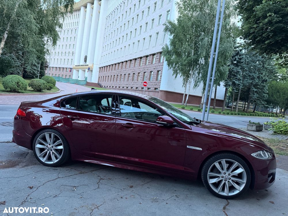 Jaguar XF 3.0 AWD Premium Luxury - 12