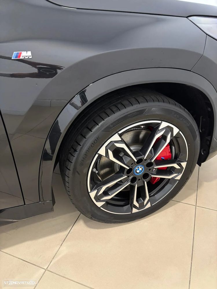 BMW iX1 eDrive20 Pack Desportivo M Pro - 7
