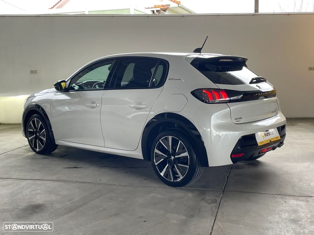 Peugeot 208 1.2 PureTech GT Line - 3