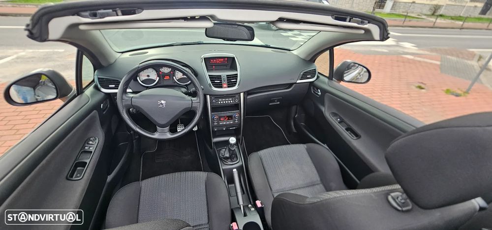 Peugeot 207 CC 1.6 HDi FAP Sport - 9