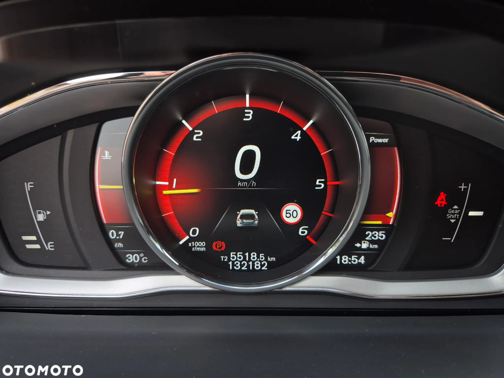 Volvo V60 D3 Drive-E R-Design Kinetic - 25