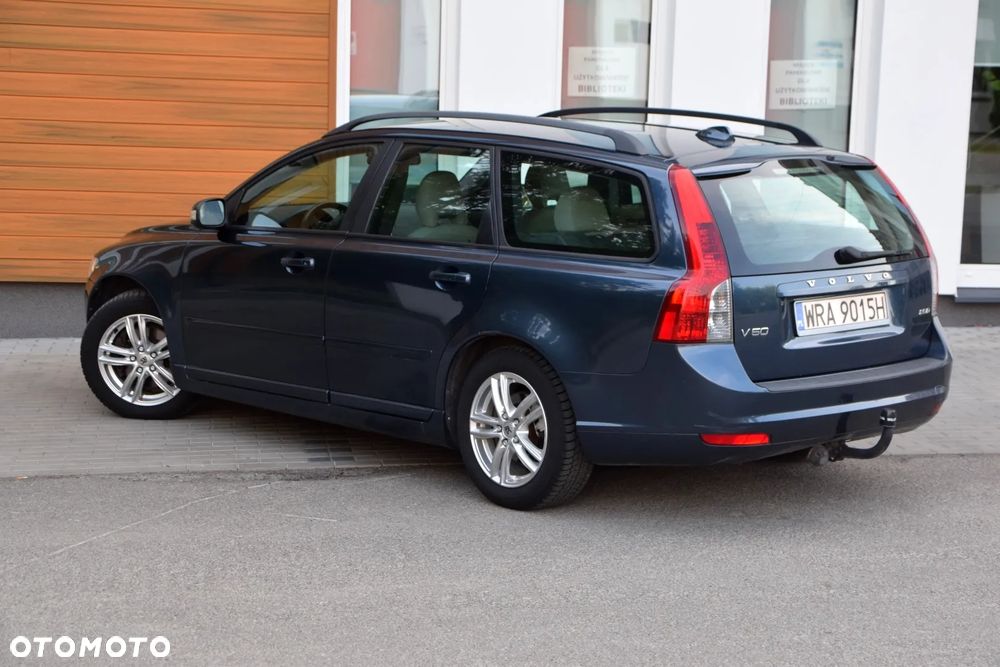 Volvo V50 2.0D DPF Momentum - 11
