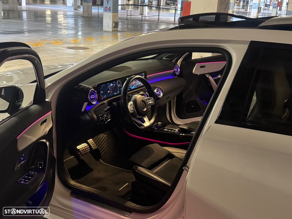 Mercedes-Benz A 250 e AMG Line - 9