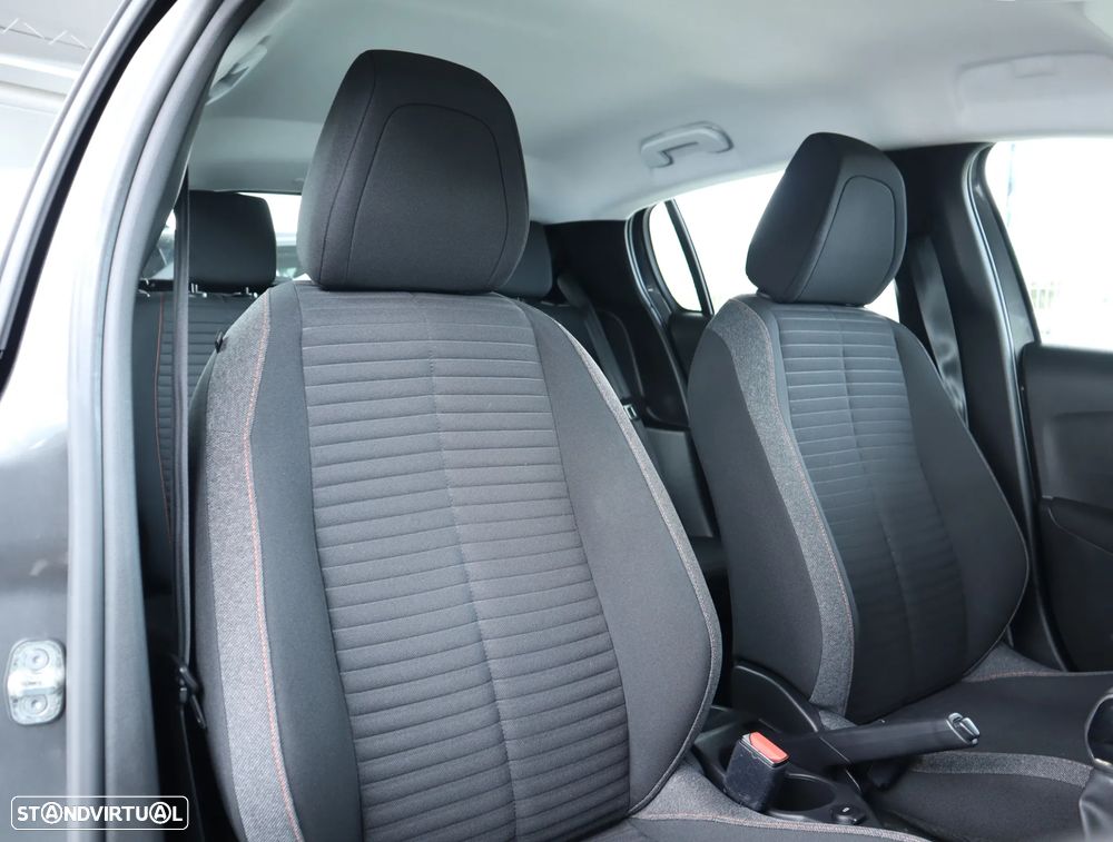 Peugeot 208 1.2 PureTech Active - 4