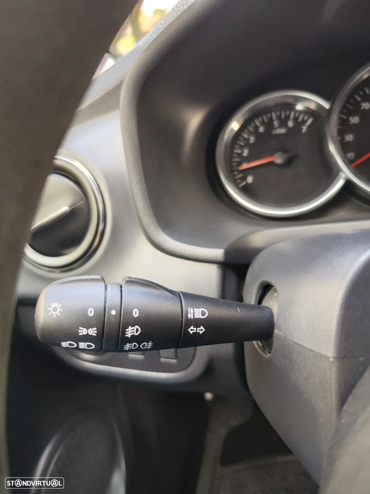 Dacia Logan MCV SCe 75 Access - 26