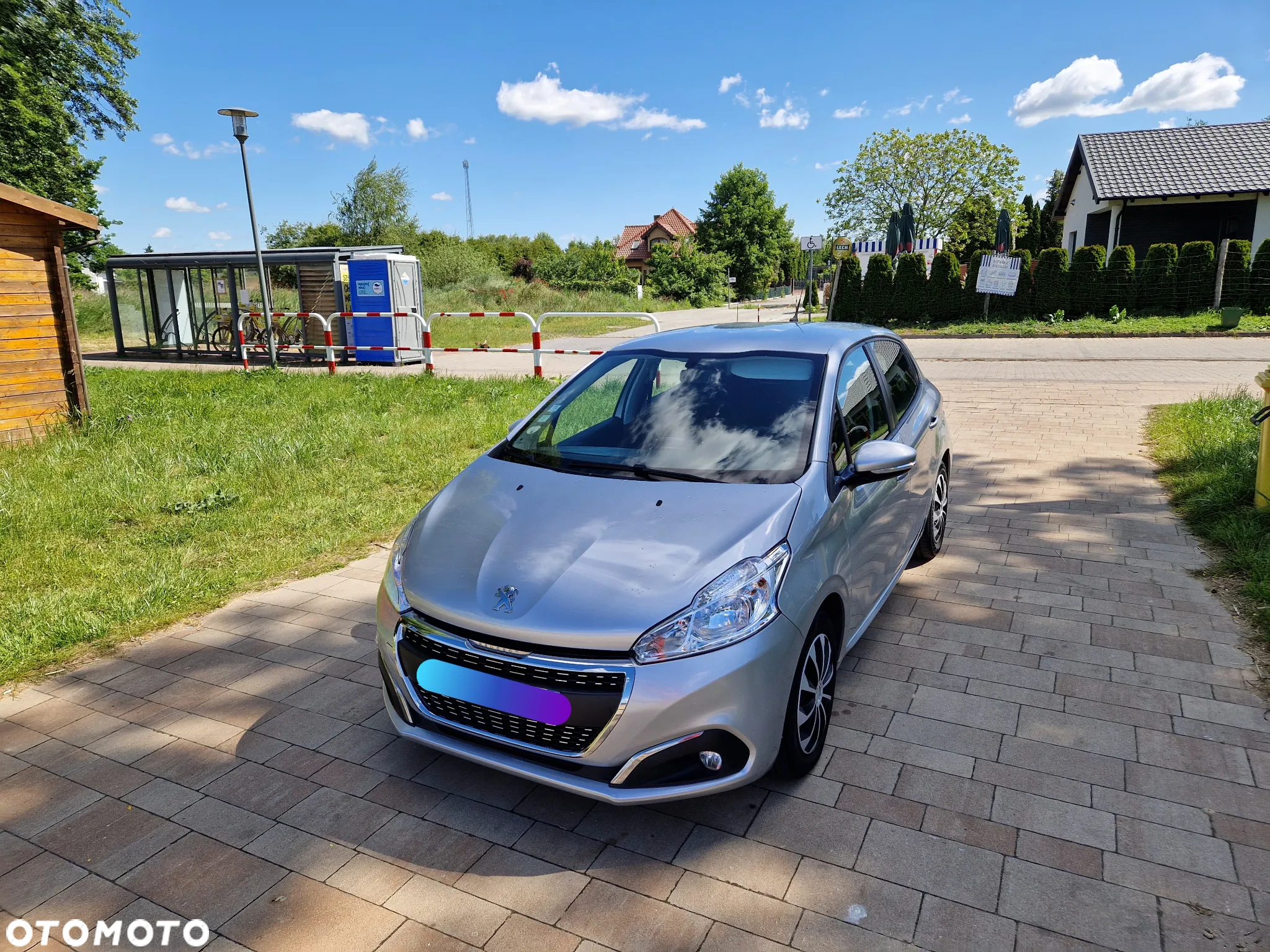 Peugeot 208 1.6 BlueHDi Active - 4
