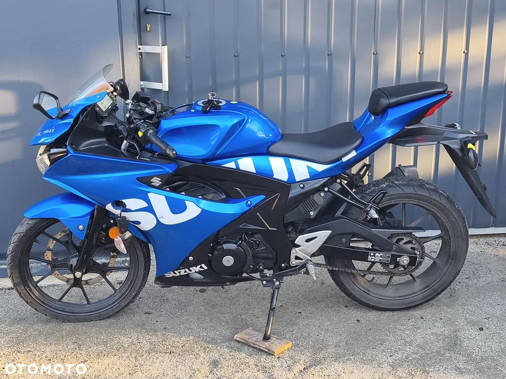 Suzuki GSX-R - 2