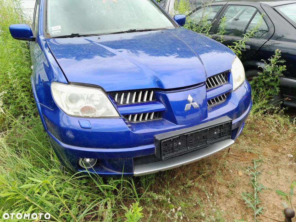 Zderzak przedni MITSUBISHI Outlander I 01-06r. T70E - 2