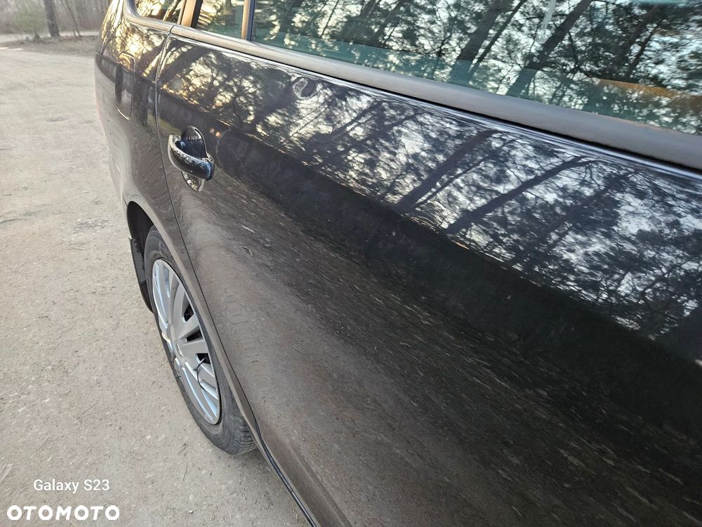 Volkswagen Golf 1.6 TDI Comfortline - 11