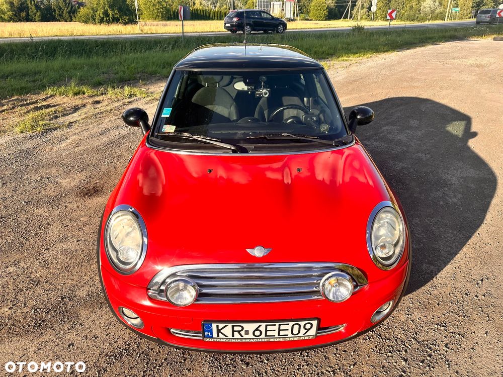 MINI Cooper Standard - 3