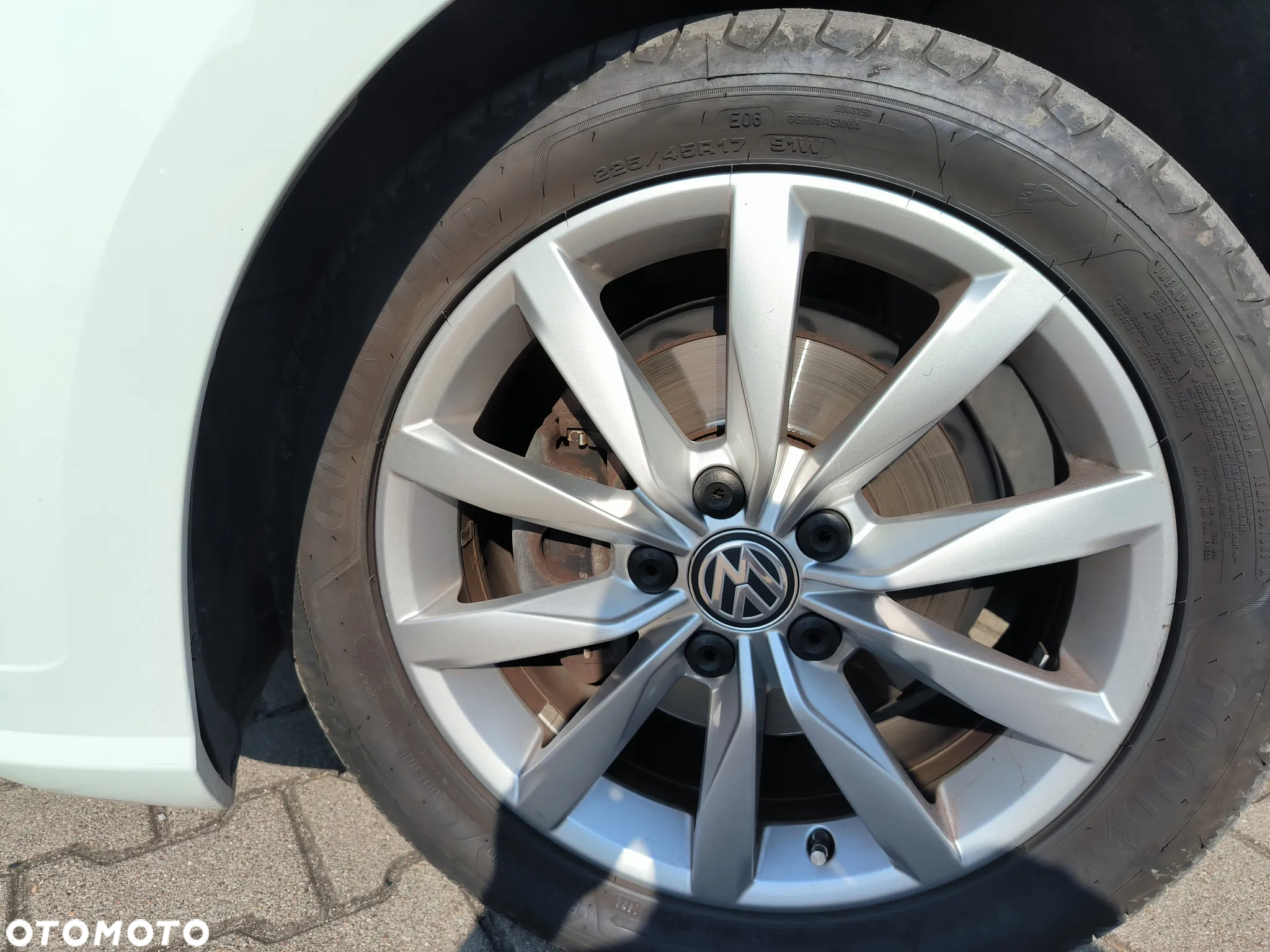 Volkswagen Golf VII 1.6 TDI BMT Highline - 13
