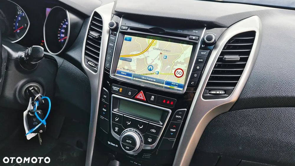Hyundai i30 1.6 Fifa World Cup Edition - 38