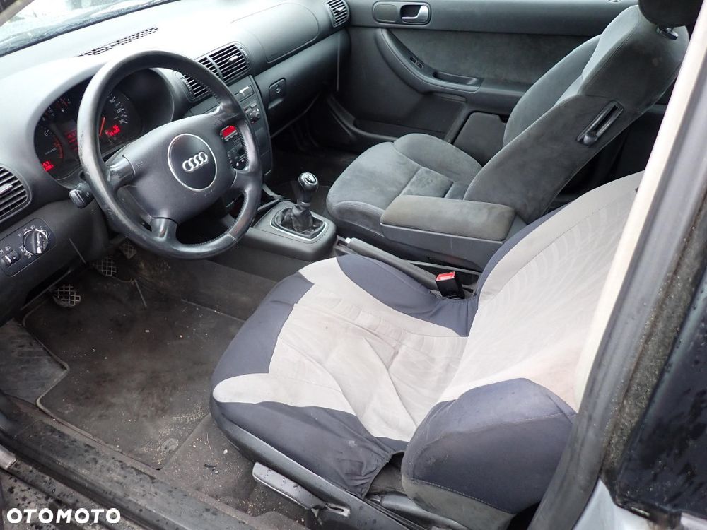 CZĘSCI - Audi A3 8L 1,6 102KM BFQ FILM HB 3D LIFT 5B DUU lakier LY7W 2002r. INDEX - 10043 - 8