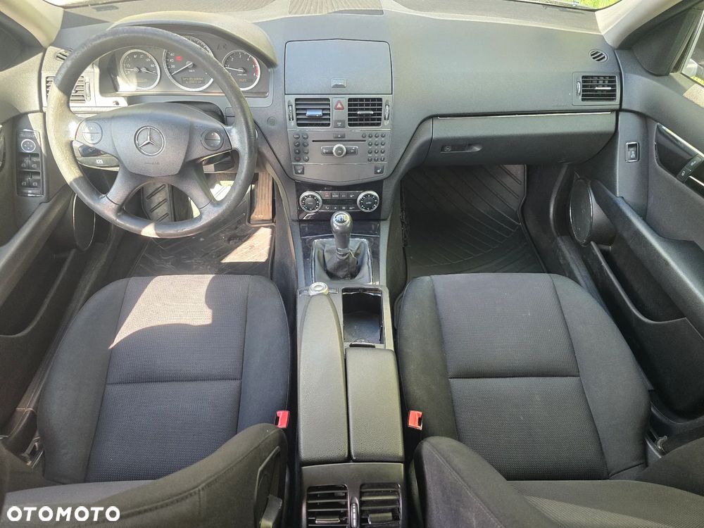 Mercedes-Benz Klasa C 200 CDI Avantgarde - 10