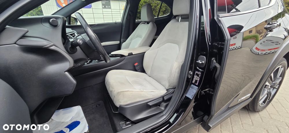 Lexus UX 250h GPF Prestige 2WD - 27