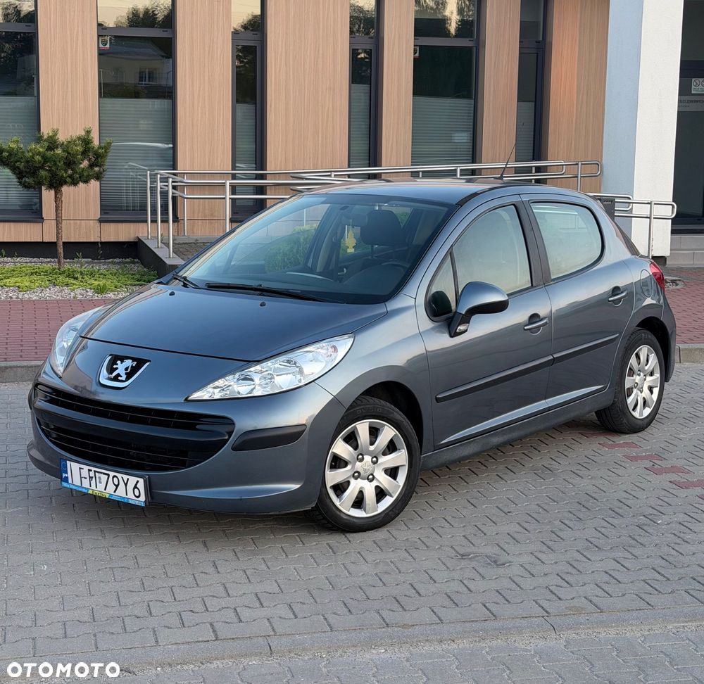 Peugeot 207 - 4