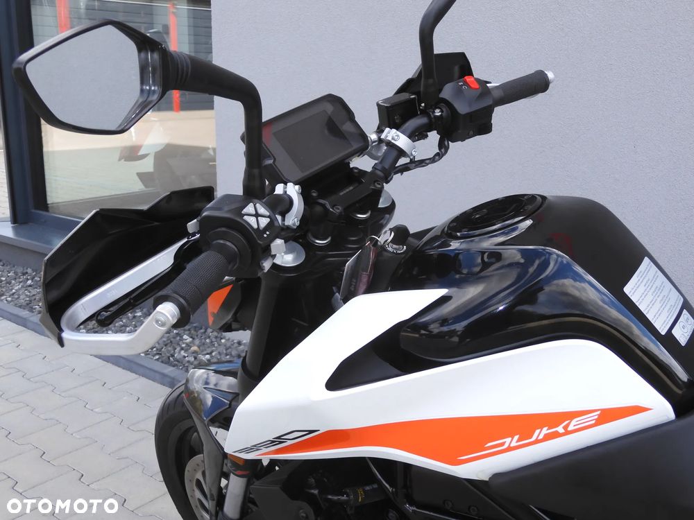KTM Duke 390 - 29