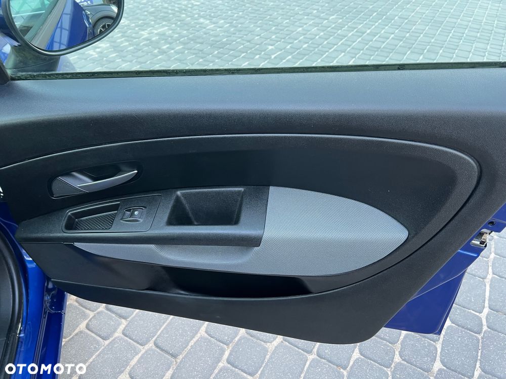 Fiat Punto 1.2 8V - 27