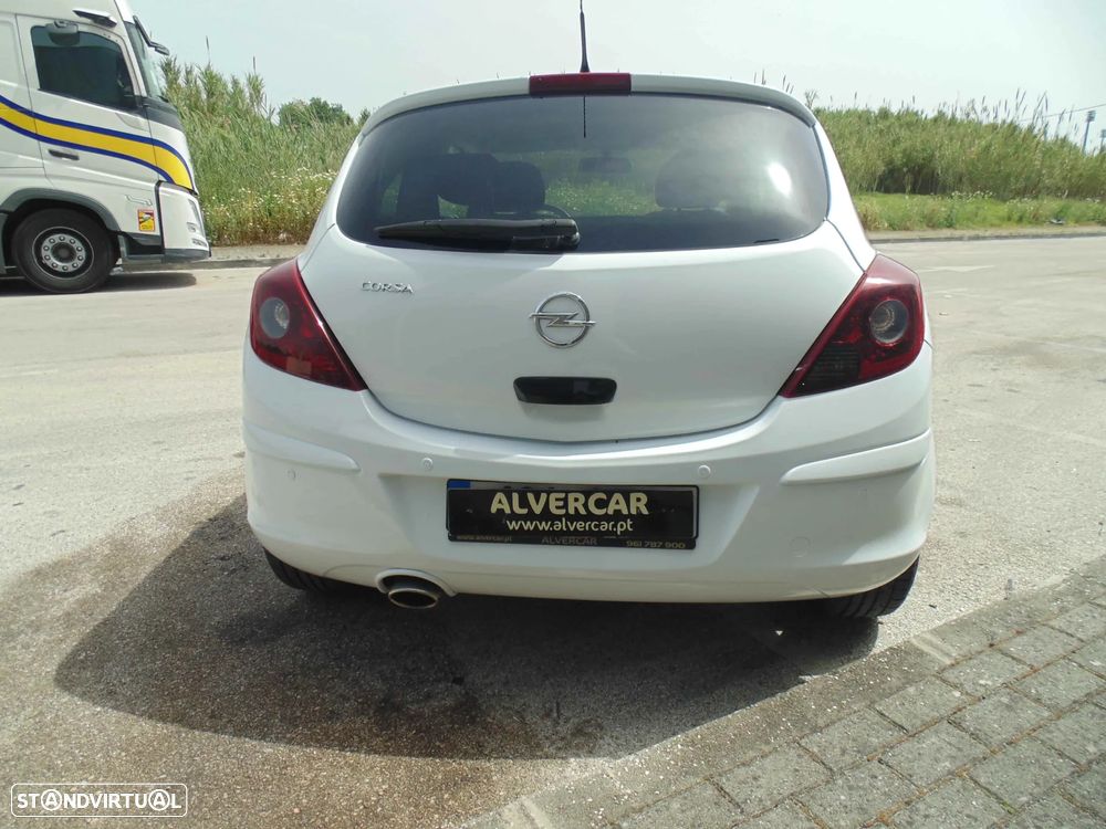 Opel Corsa 1.2 Black Edition 129g - 12