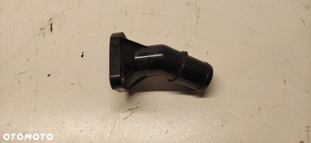 OBUDOWA TERMOSTATU HYUNDAI IX20 1.4 1.6 BENZYNA 25631-2B001 - 1