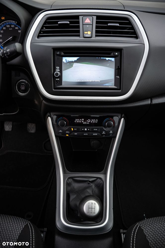 Suzuki SX4 1.6 Premium - 16